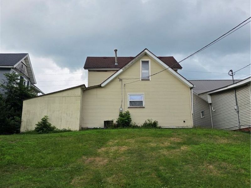 327 N 2nd Street, Coshocton, OH 43812 Photo 22