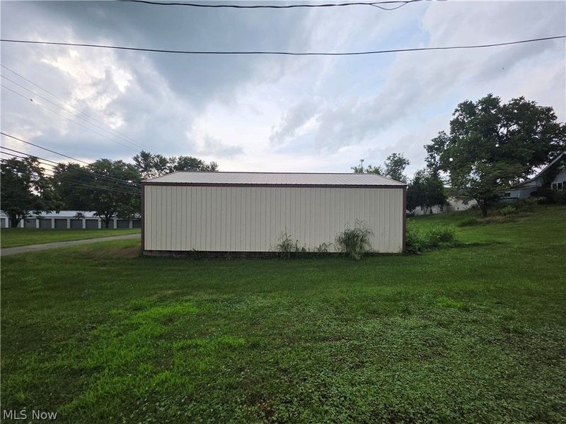 327 N 2nd Street, Coshocton, OH 43812 Photo 3