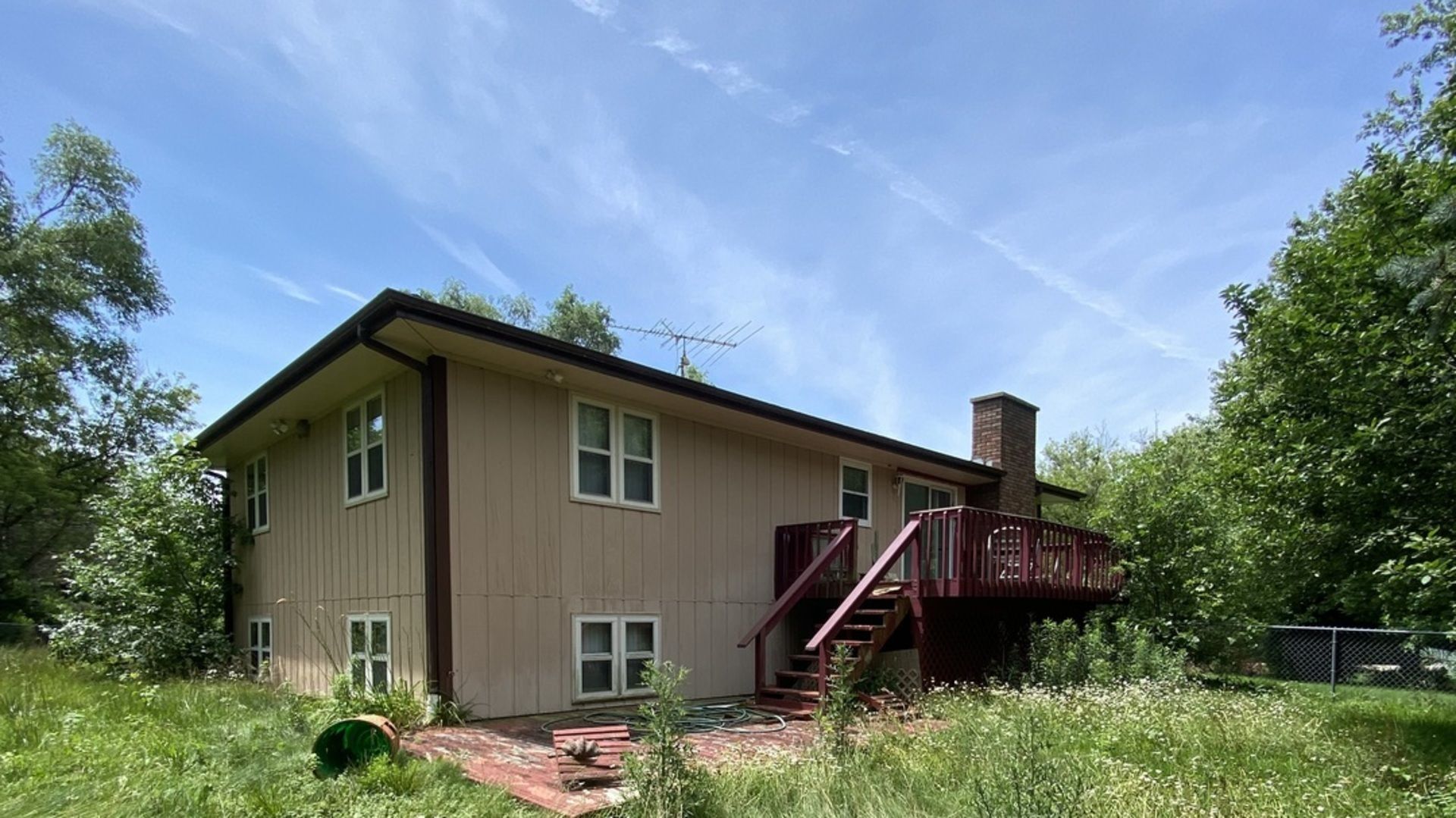 3914 Raycraft Road, Woodstock, IL 60098