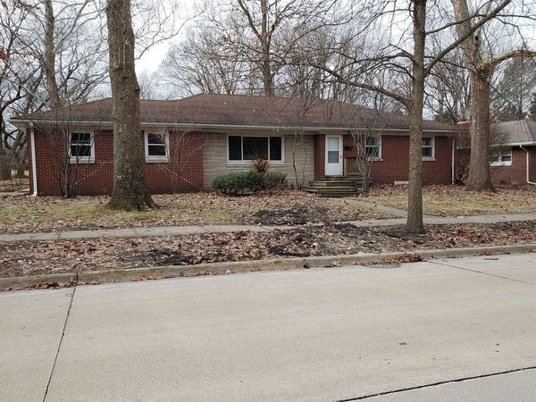 405 E Mumford Drive, Urbana, IL 61801