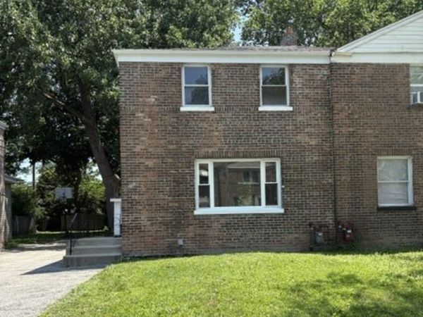 9737 S Merrill Avenue , Chicago, IL 60617