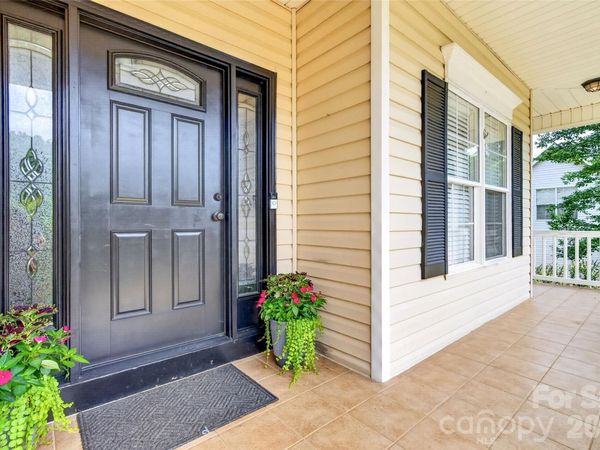 6208 Neptune Drive, Denver, NC 28037