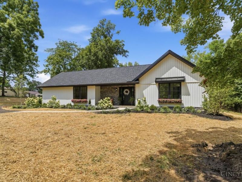 2032 Ford Road, Hamilton Twp, OH 45152 Photo 4