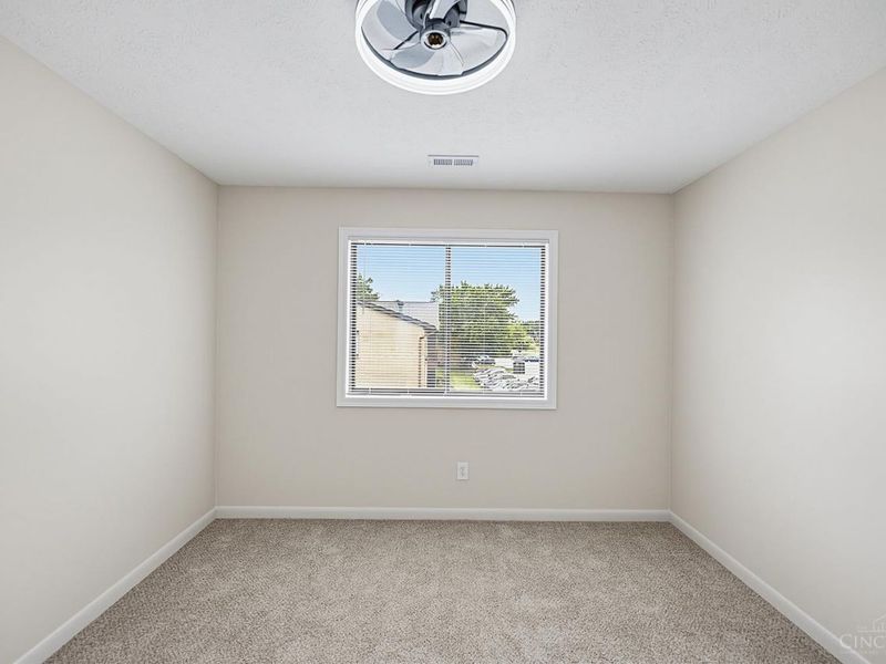9516 Woodland Hills Drive, West Chester, OH 45011 Photo 18