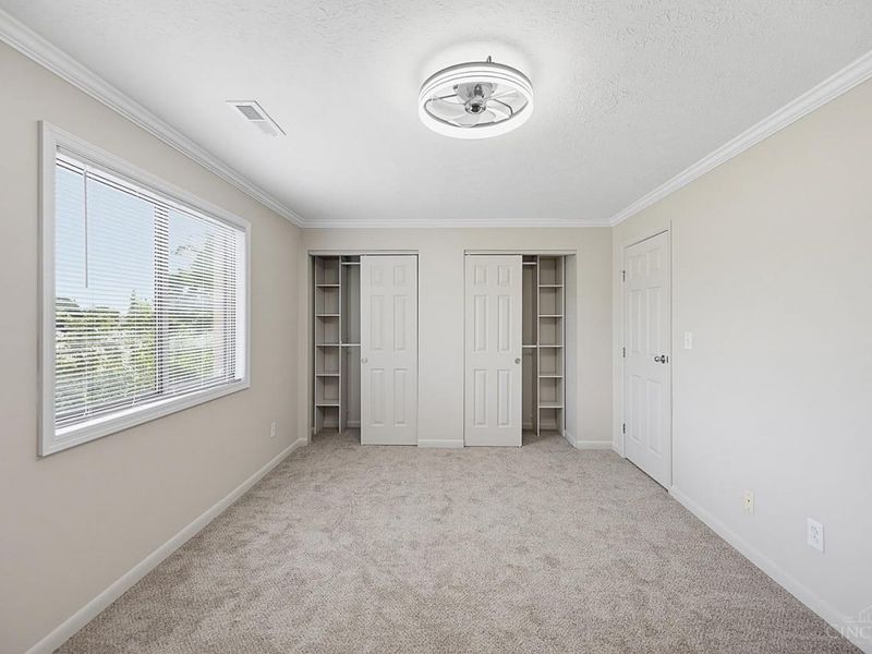 9516 Woodland Hills Drive, West Chester, OH 45011 Photo 23