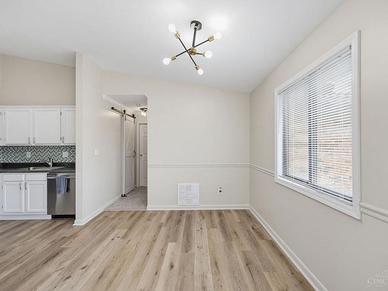 9516 Woodland Hills Drive, West Chester, OH 45011 Photo 7