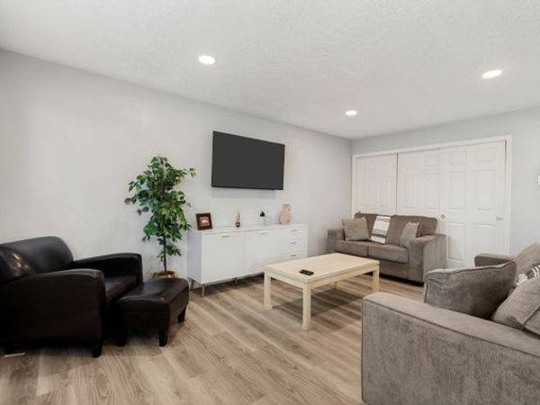 521 W TIFFANY TOWN DR S, Midvale, UT 84047