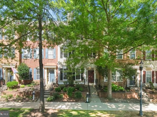 805 MAIN STREET, GAITHERSBURG, MD 20878