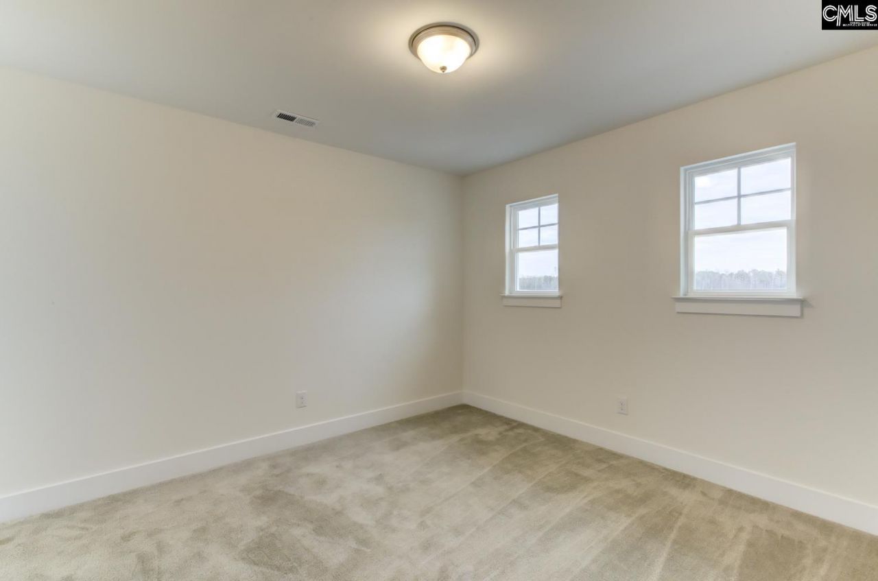 643 Thunder Gulch Avenue Photo 19