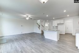 643 Thunder Gulch Avenue photo 4