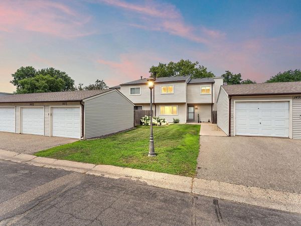 1491 Woodview Avenue E, Eagan, MN 55122