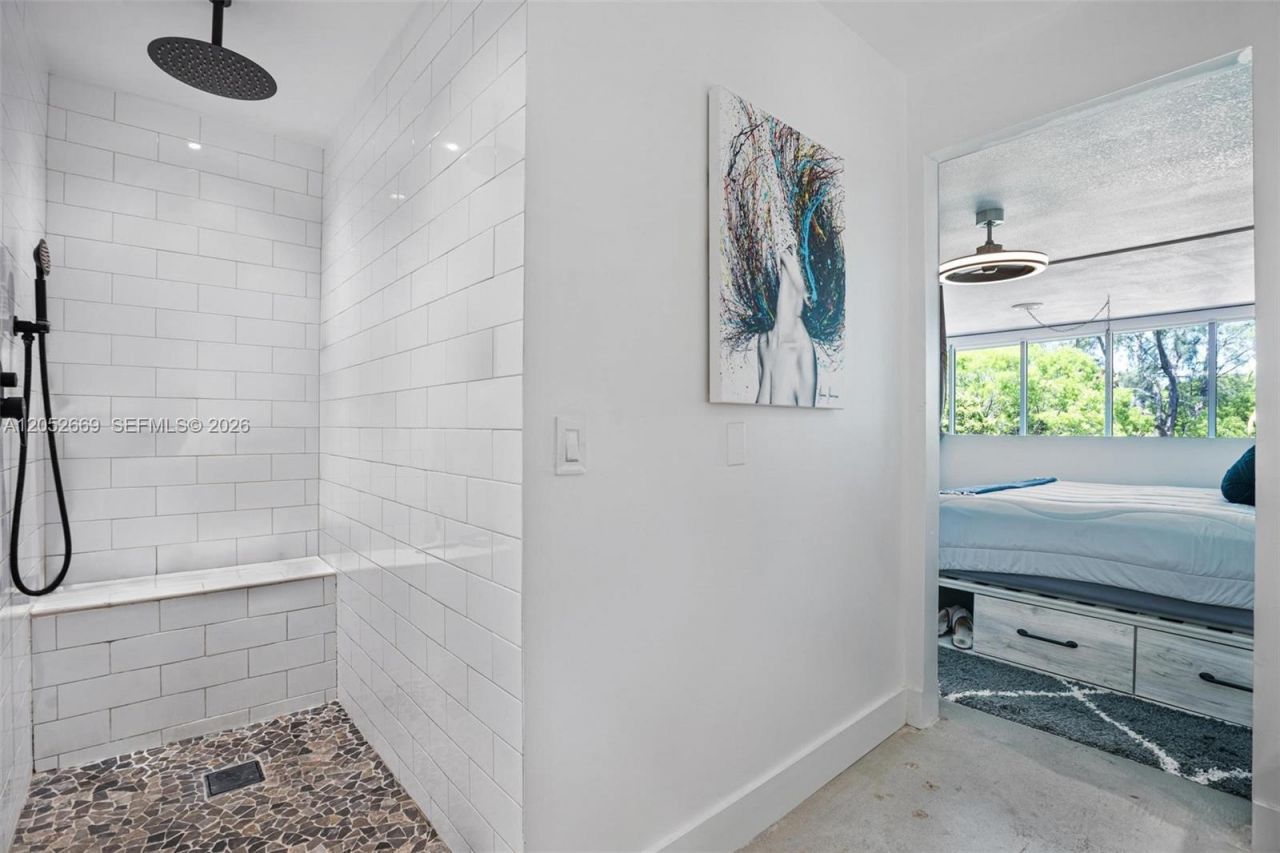 245 Michigan Ave , Unit LG-5, Miami Beach, FL 33139 Photo