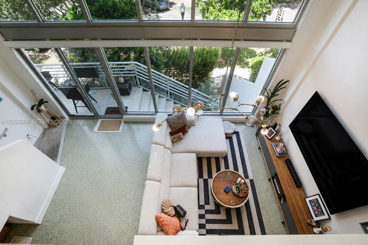 245 Michigan Ave , Unit LG-5, Miami Beach, FL 33139 Photo