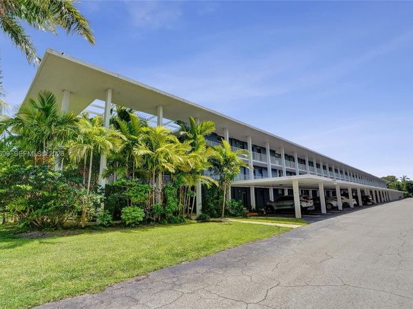 777 SE 2nd Ave, Unit 114, Deerfield Beach, FL 33441
