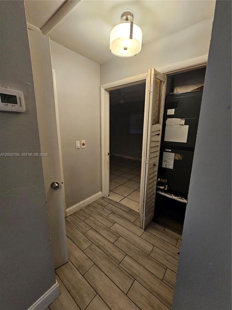 722 S E St , Lake Worth, FL 33460 Photo
