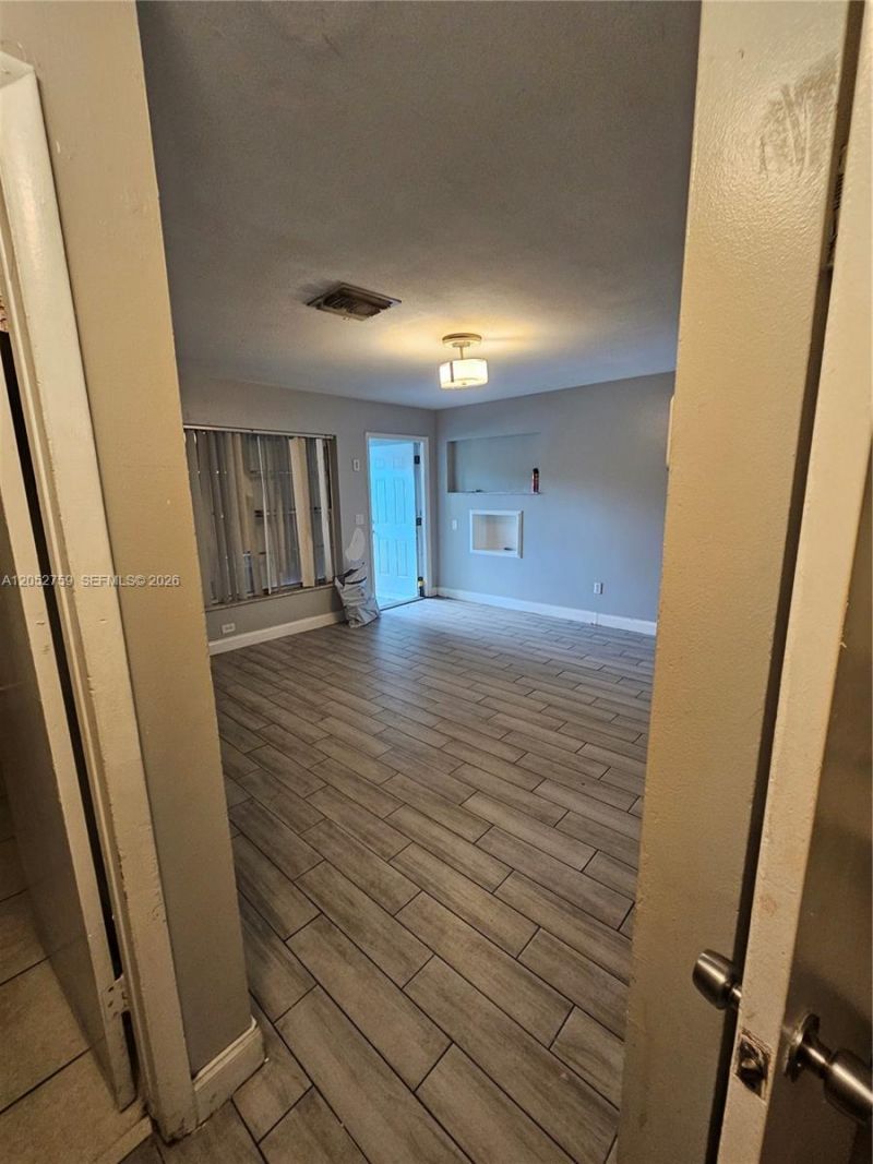 722 S E St , Lake Worth, FL 33460 Photo