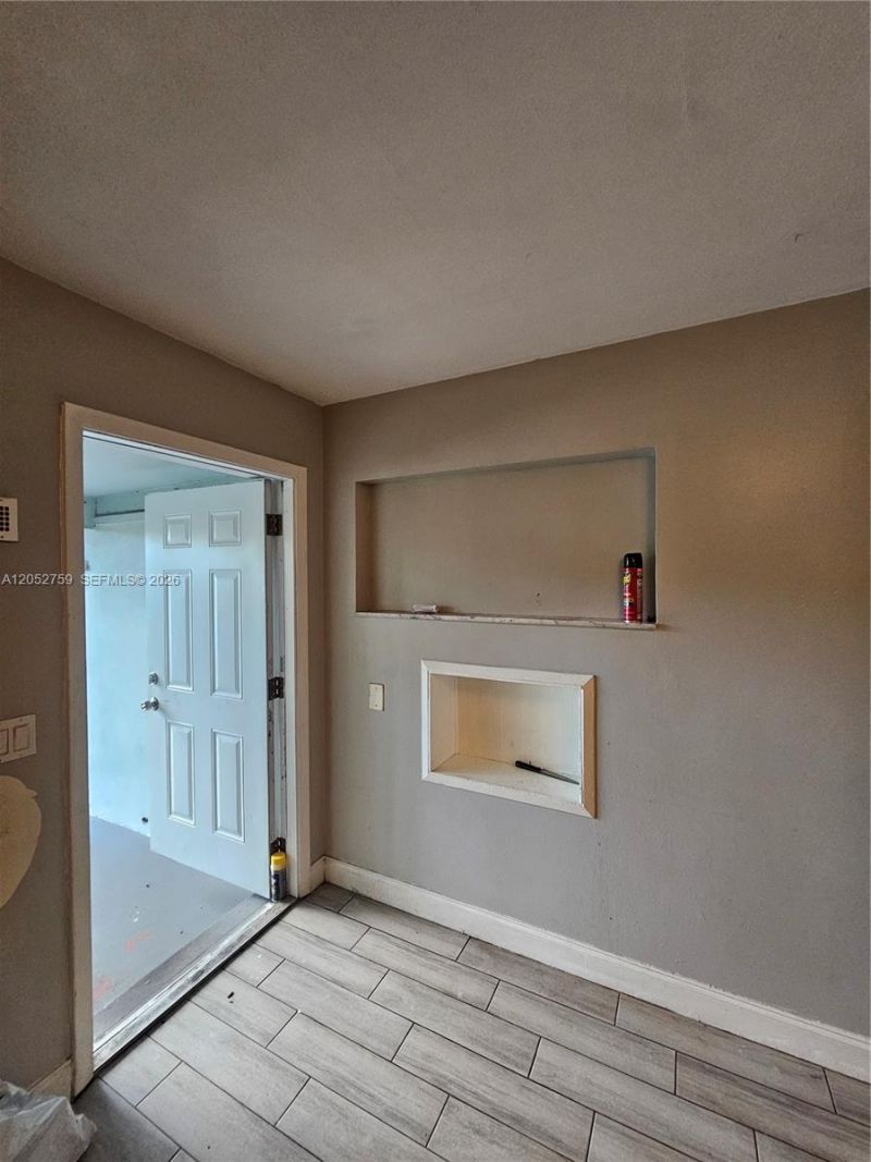 722 S E St , Lake Worth, FL 33460 Photo
