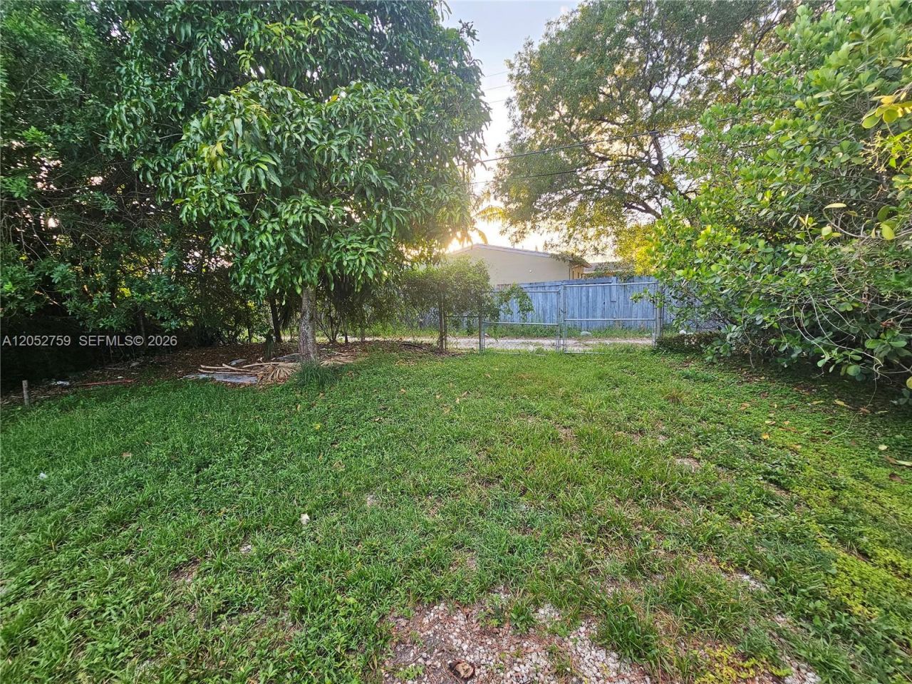 722 S E St , Lake Worth, FL 33460 Photo