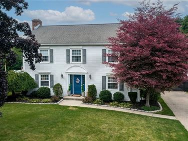 948 Mckinley Avenue, Niagara Falls, NY 14305