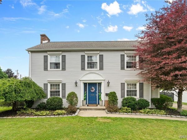 948 Mckinley Avenue , Niagara Falls, NY 14305