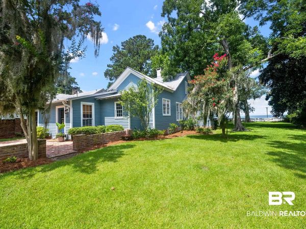 5490 Battles Road, Fairhope, AL 36532