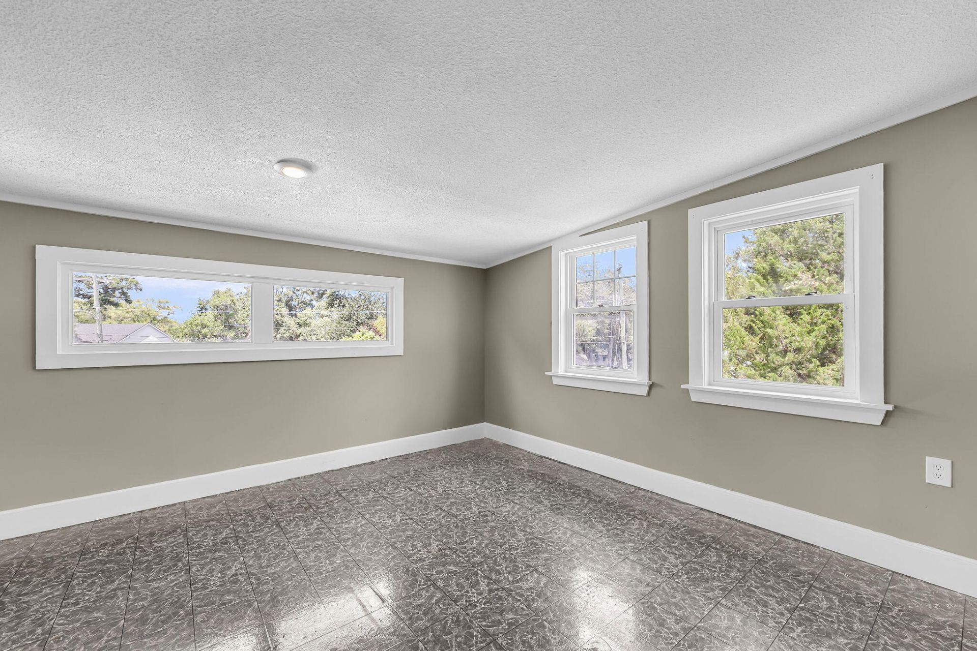 2062 Wappoo Drive Photo 25