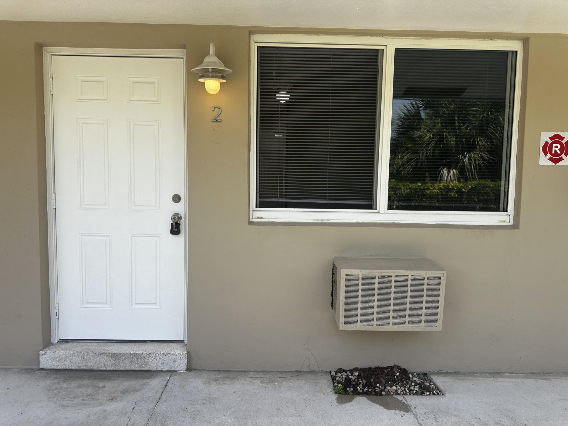 2000 NE 17th Street, Unit 2, Fort Lauderdale, FL 33305 Photo