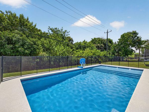 2409 NW Everglades Boulevard, Stuart, FL 34994