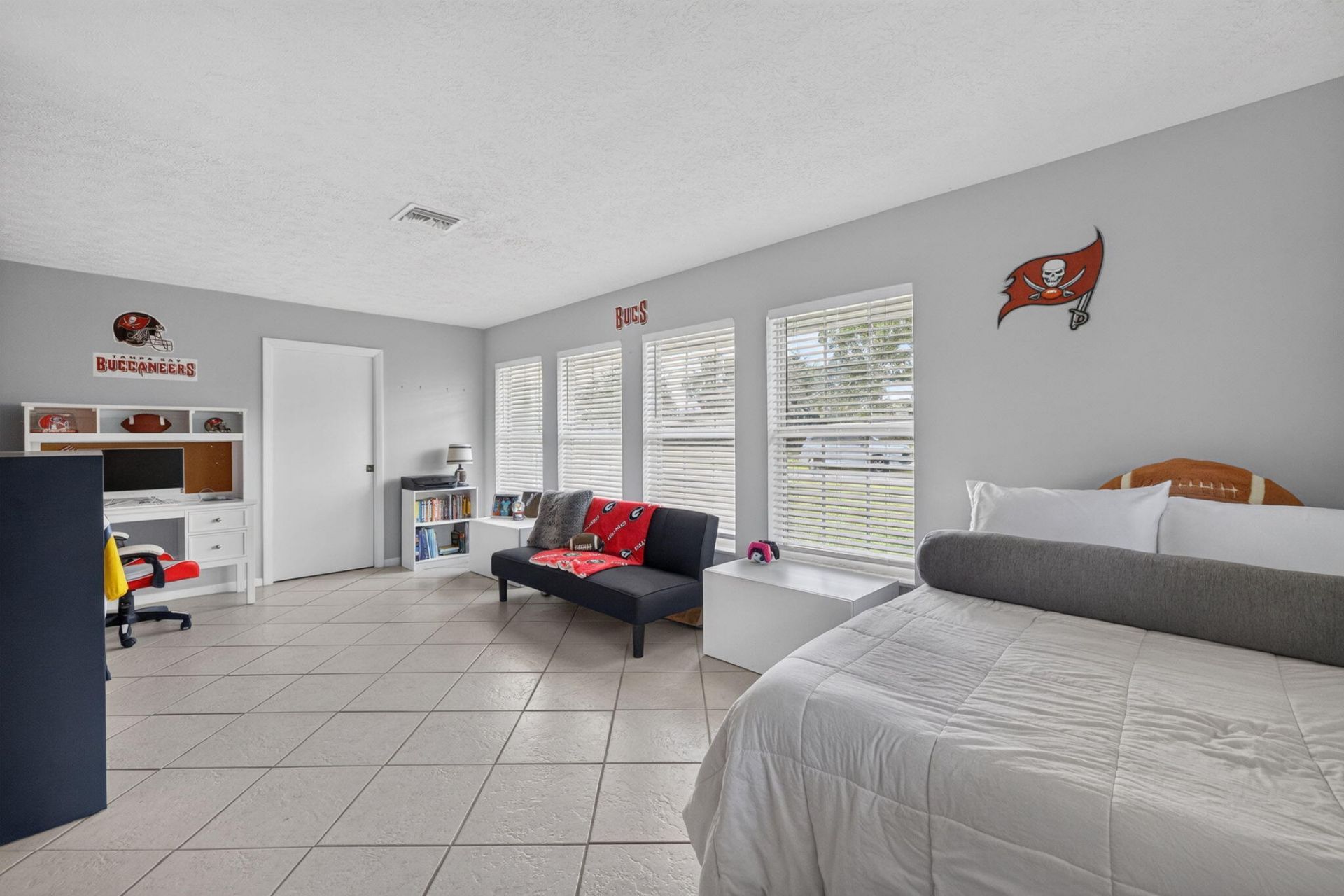 2409 NW Everglades Boulevard, Stuart, FL 34994 Photo