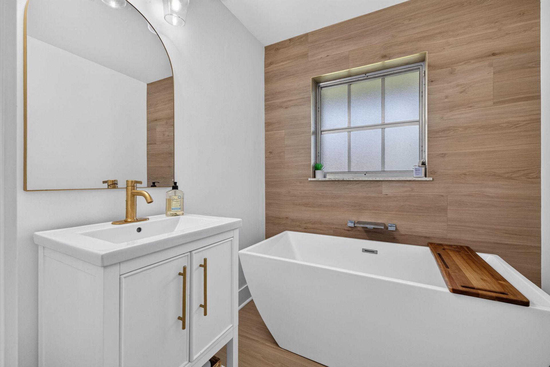 2409 NW Everglades Boulevard, Stuart, FL 34994 Photo
