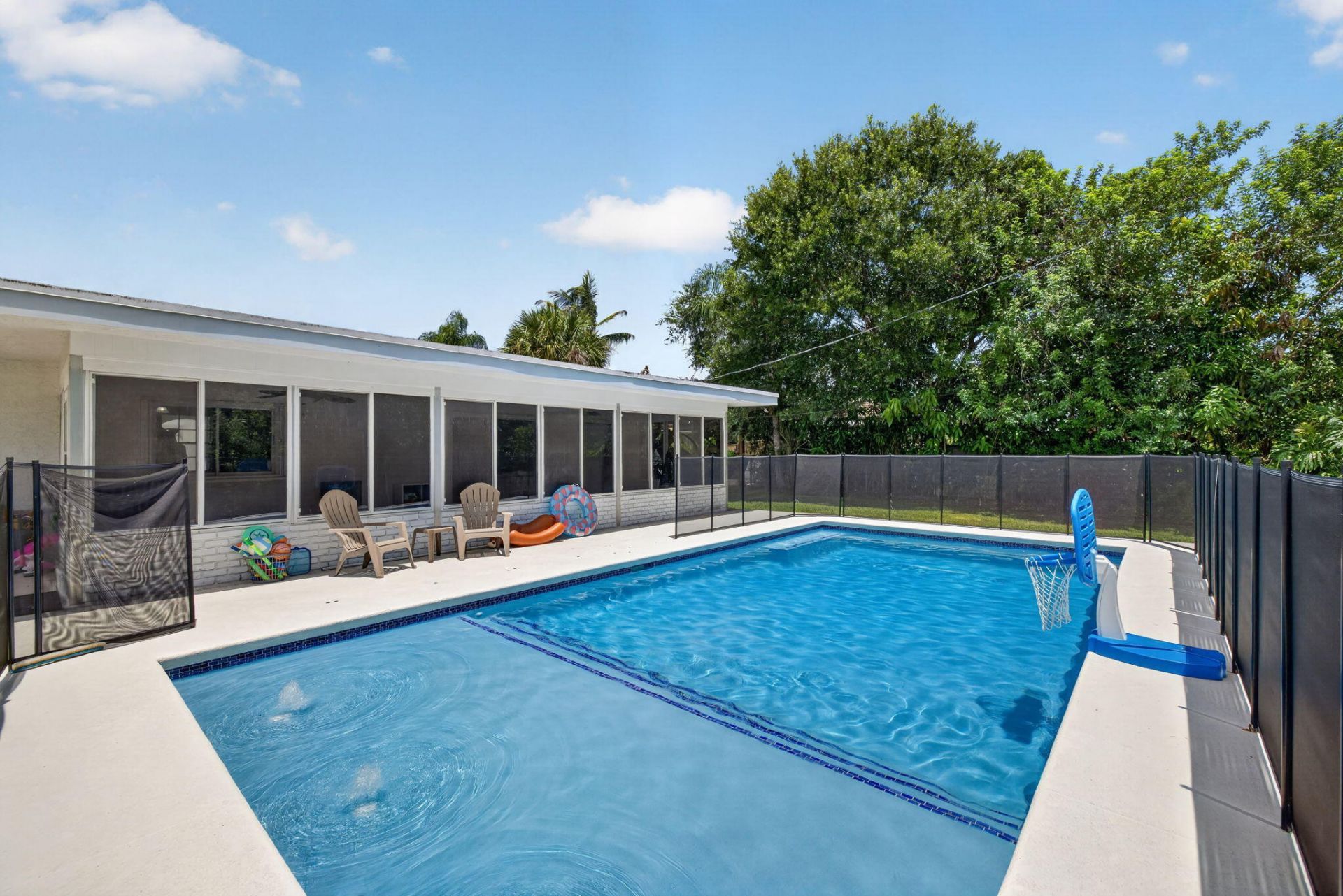 2409 NW Everglades Boulevard, Stuart, FL 34994 Photo