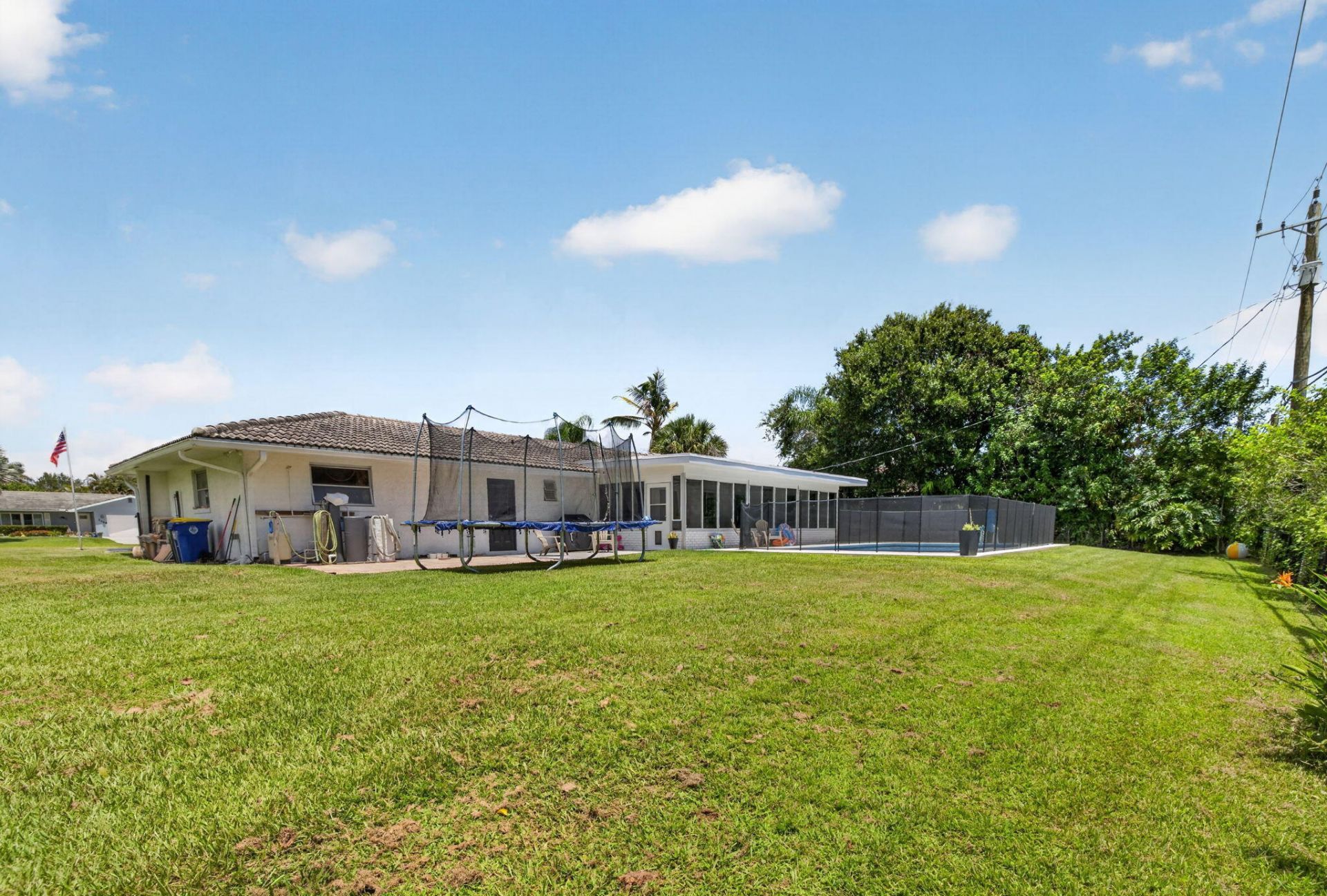 2409 NW Everglades Boulevard, Stuart, FL 34994 Photo