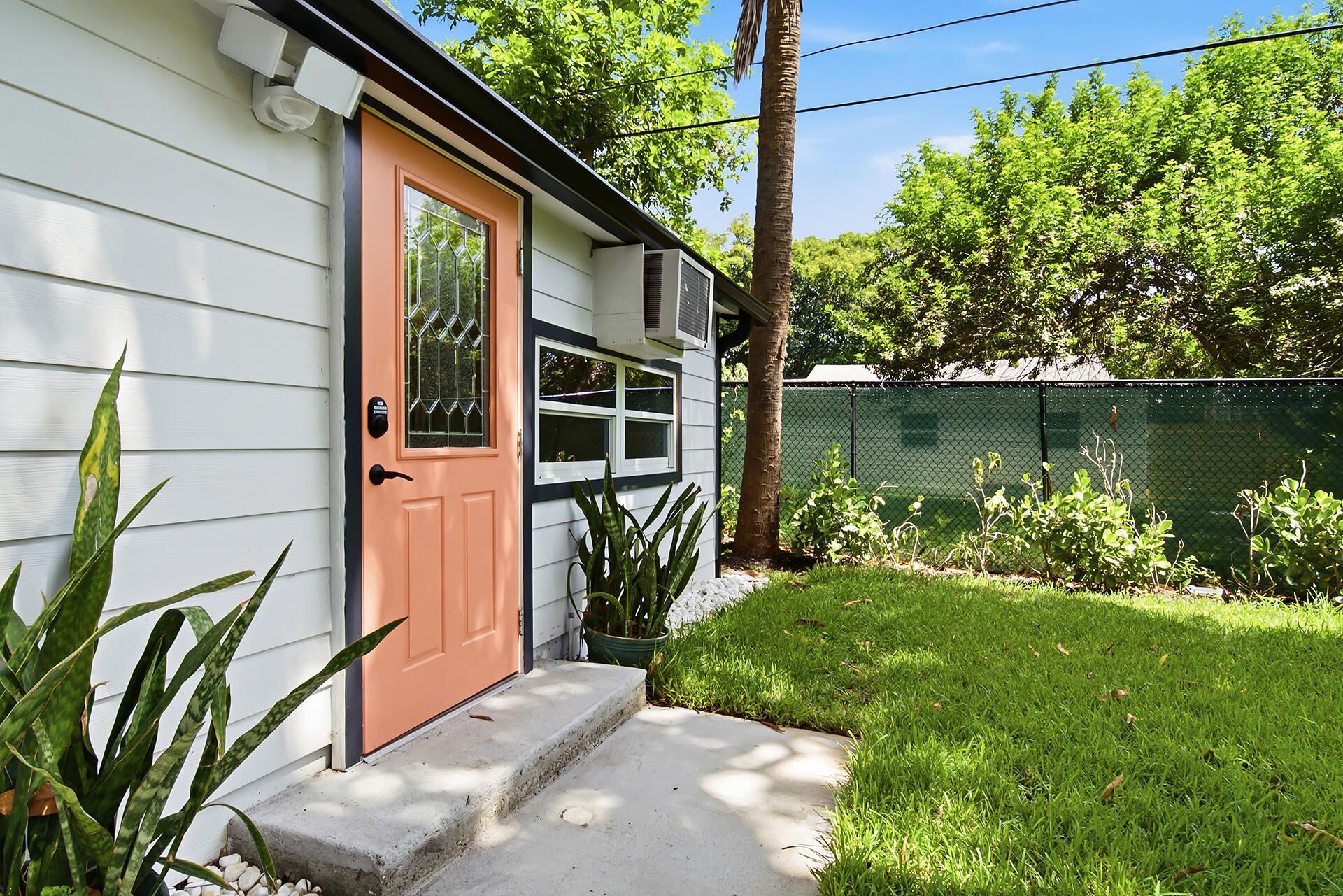 515 46th Street, West Palm Beach, FL 33407 Photo