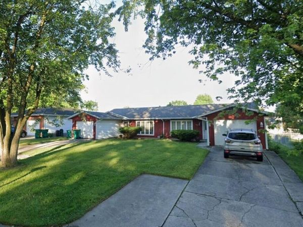 5512 Washington Street , Merrillville, IN 46410