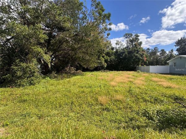 26408 ROLLING ACRES DRIVE , BROOKSVILLE, FL 34602