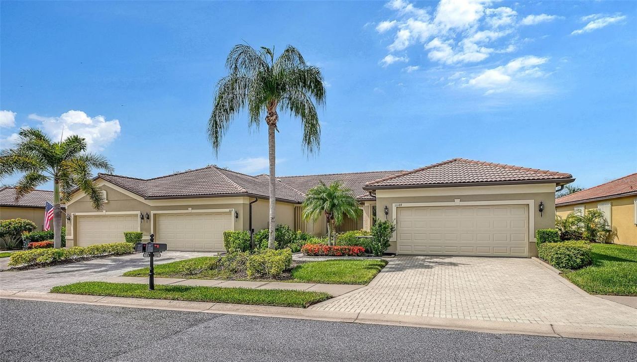 11109 Campazzo Drive , Venice, FL 34292 Main Photo