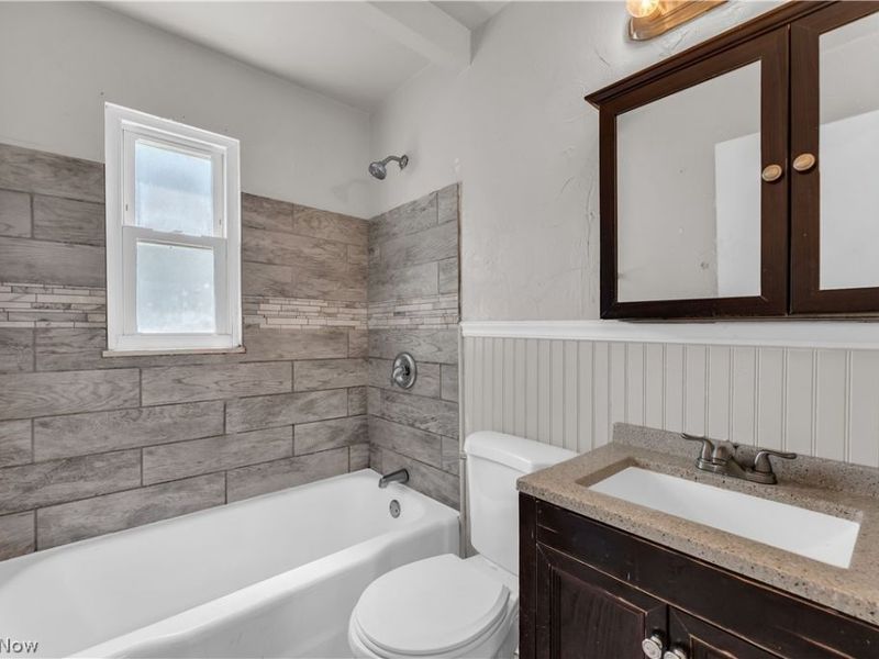 15902 Maplewood Avenue, Maple Heights, OH 44137 Photo 16