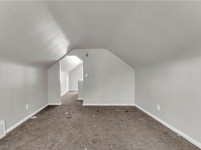 15902 Maplewood Avenue, Maple Heights, OH 44137 Photo 19