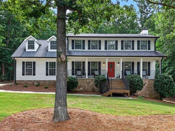 381 Country Lake Drive , Mcdonough, GA 30252