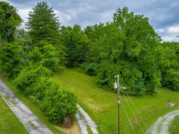 9059 Daisy Dallas Road, Soddy Daisy, TN 37379