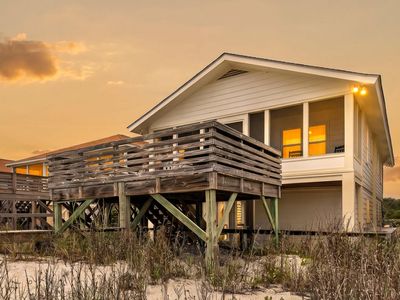 760 Springs Avenue, Pawleys Island, SC 29585