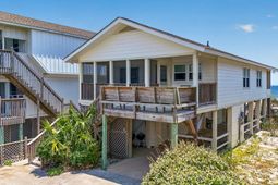 760 Springs Avenue photo 4