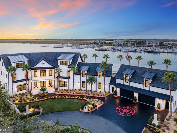 316 Yacht Club Lane, St. Simons Island, GA 31522