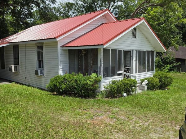 109 Dewey Street, Waycross, GA 31501