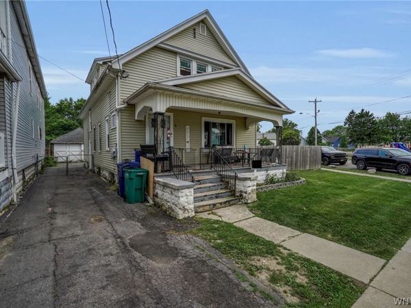 5 Macamley Street , Buffalo, NY 14220