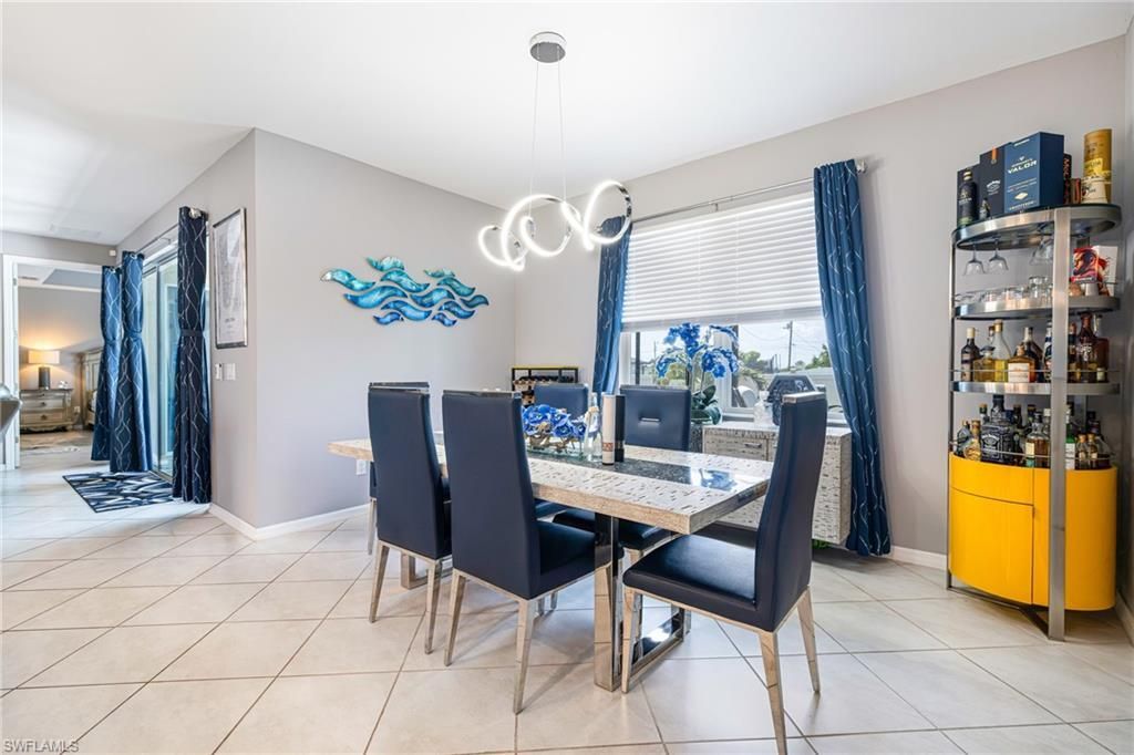 1262 N Gator Cir, Cape Coral, FL 33909 Photo