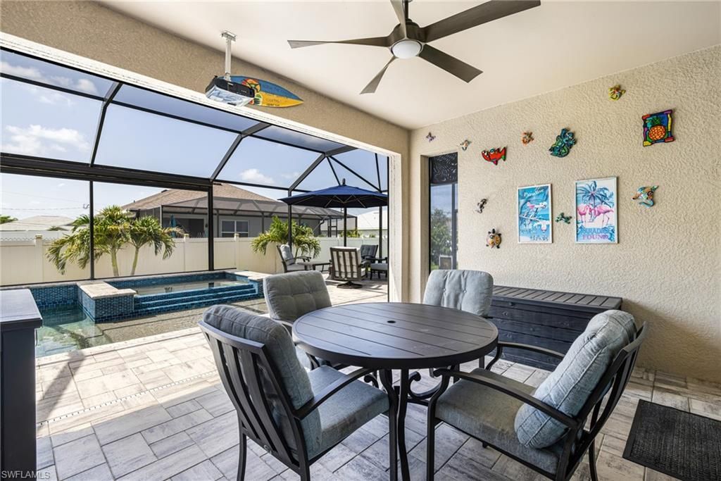 1262 N Gator Cir, Cape Coral, FL 33909 Photo