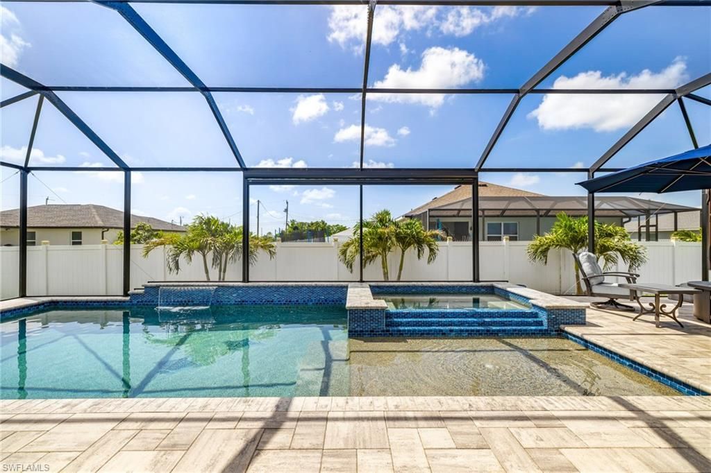 1262 N Gator Cir, Cape Coral, FL 33909 Photo