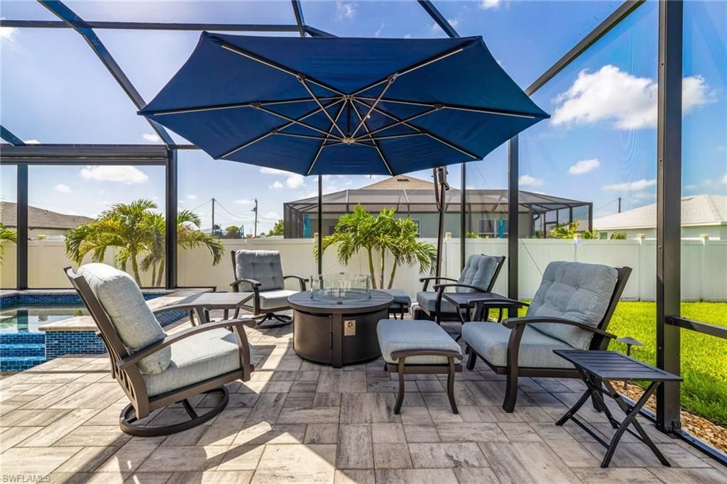 1262 N Gator Cir, Cape Coral, FL 33909 Photo