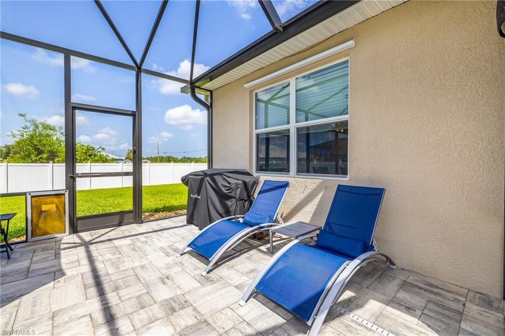 1262 N Gator Cir, Cape Coral, FL 33909 Photo